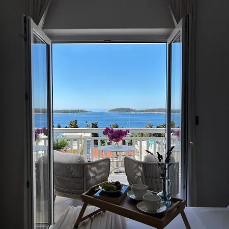 Апартаменти Hvar View Luxury