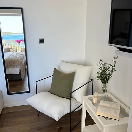Апартаменти Hvar View Luxury Хвар